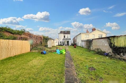 Liswerry road, Newport,  photo 3