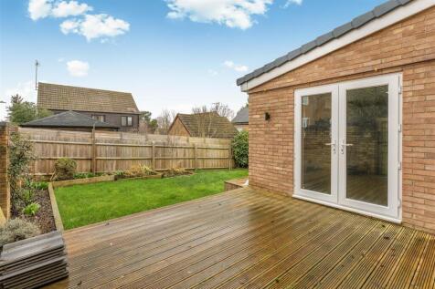 37 Kingfisher Drive, Banbury-16.jpg