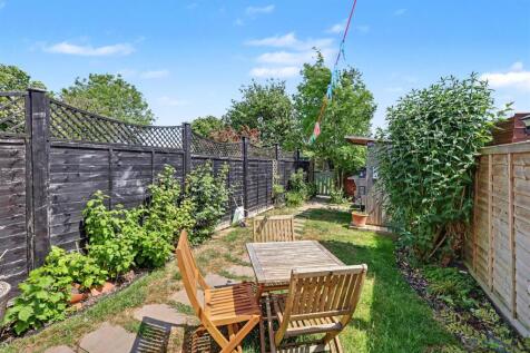 Garden b.jpg