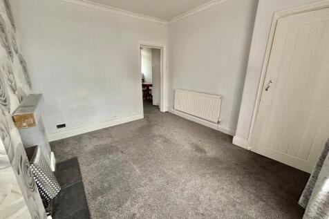 Tenby Street, Oldham, OL8 photo 3