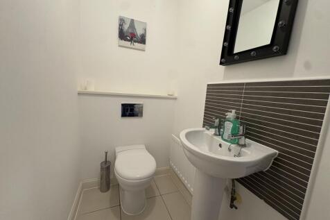 Southdown Grove photo 5