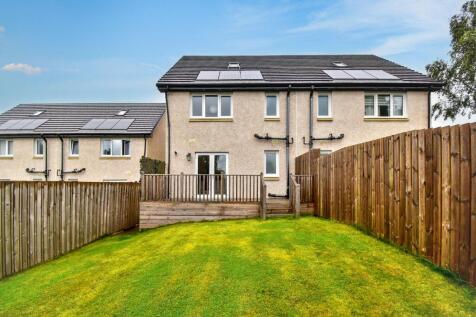 Rear Garden Angle 1