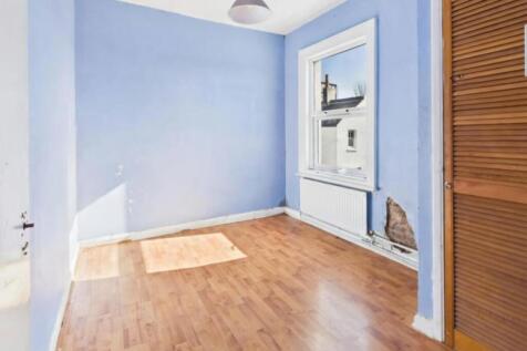 Flat 3, 42 Grantham Road, Brighton, East Sussex, BN1 6EE