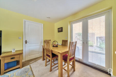 aad7c028-616d-4d9...