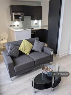 Living Room/Kitchen