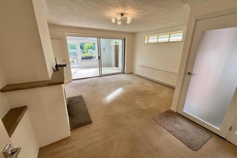 Rembrandt Way, Bury St. Edmunds photo 4
