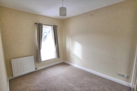 Palmerston Street, Bollington photo 4