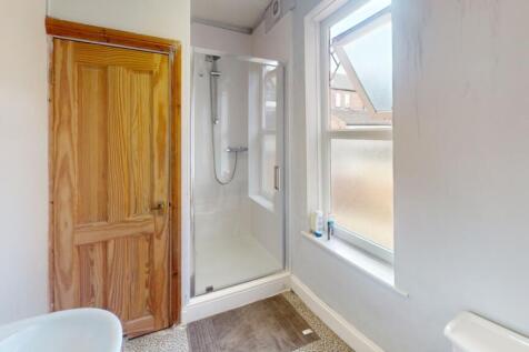 (3) 57 Burford Road, Forest Fields, Nottingham, NG7 6BB photo 3