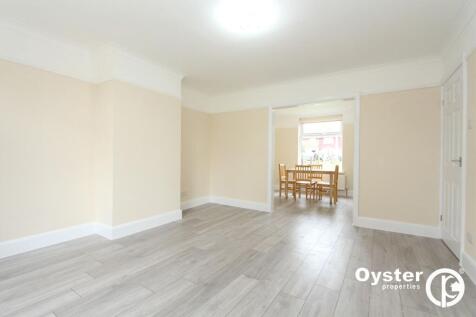 Deans Lane, Edgware, HA8 photo 3