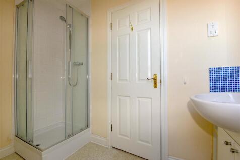 Shower Room 1.jpg