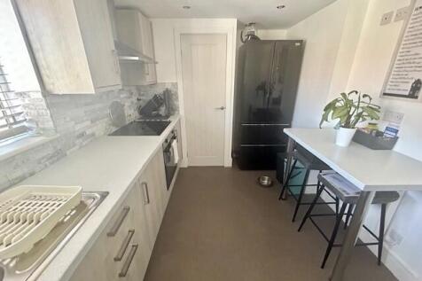 Lindsay Court, Blackpool, FY8 2ST photo 4