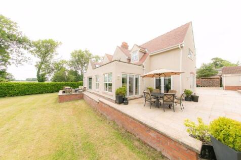 Rear corner elevation