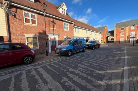 Hatcher Crescent, Hythe Quay, Colchester, CO2 photo 4