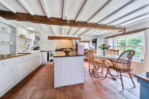 1328647-8-687f823...