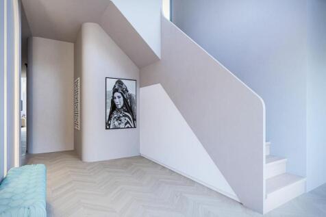 Modern 4-Bedroom Villa, Garden &amp; Pool, Aroeira