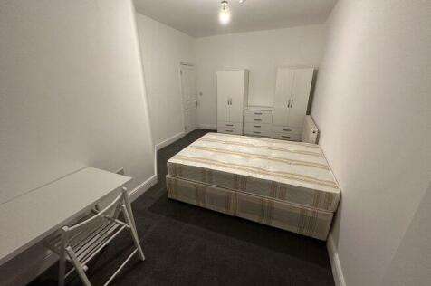 muswell-hill-broadway-n10-1bx-1022005