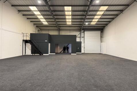 Distribution Warehouse to rent Image 5