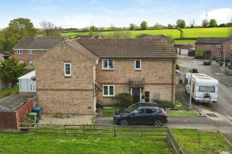 Click to visit Rightmove listing