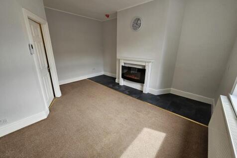 Dewhurst Road , Fartown  photo 4