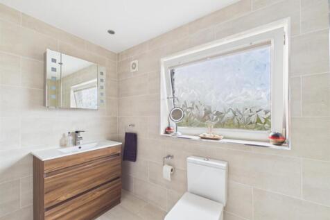 shower 2.jpg