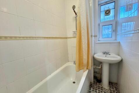 WhatsApp Image 2024-10-07 at 14.49.24.jpeg