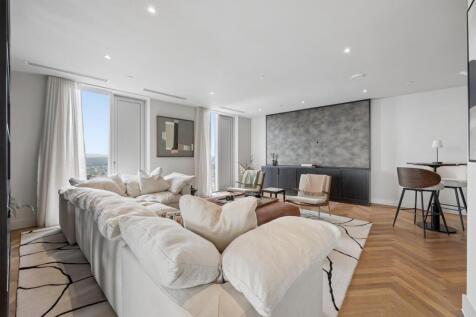 44.01 Penthouse, West Tower HDR-5.jpg