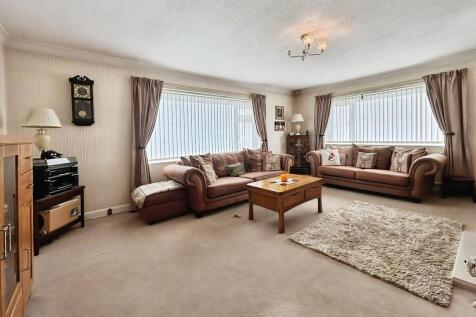 c2fdc68b-WhatsApp...