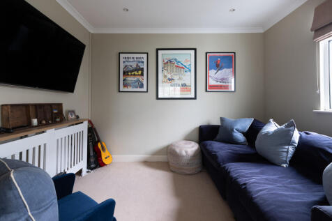 6797b97a3ad10_Hughenden-16