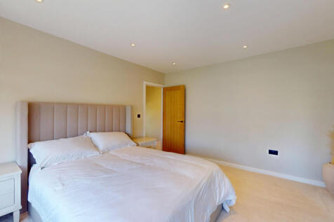 10-Cookridge-Ave-05272025_112959