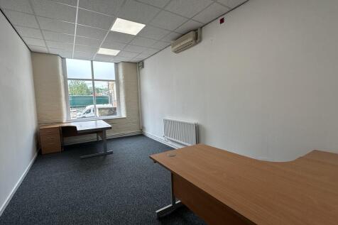 Office to rent Image 6