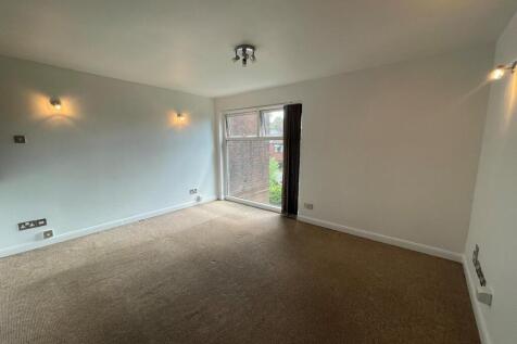 Tinniswood, Ashton-On-Ribble photo 4