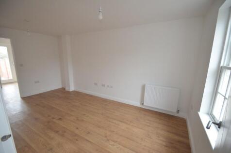 Davison Close, West Malling, Kent, ME19 photo 4