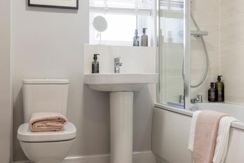 A Taylor Wimpey bathroom is easy to keep clean