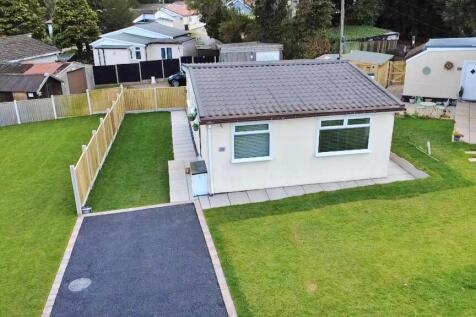 dji_fly_20251008_123424_0_1759923264417_photo_low_