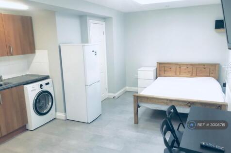 Large Self Contained Studio