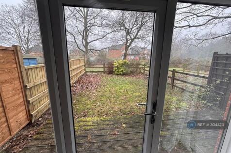 Saxon Way, Wychbold, Droitwich, WR9 photo 5