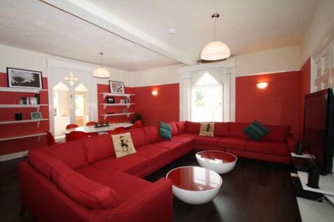 33F Sitting Room