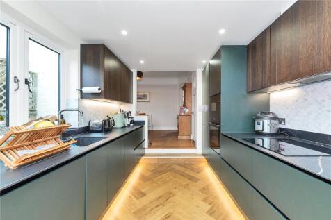 Picture No. 04