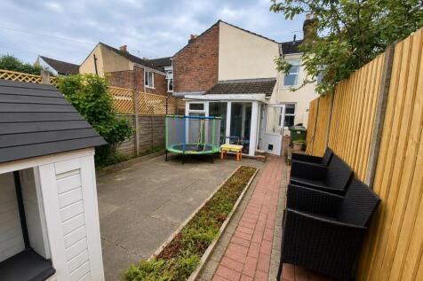 Desborough Road photo 5