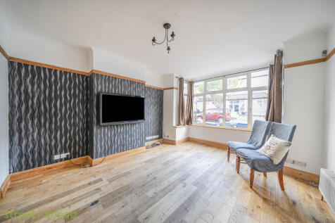 4e64cc70-6cd8-4b2...