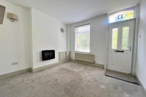Sandhill Terrace, Latchford photo 2