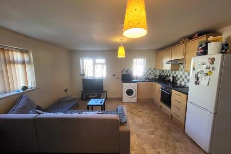 Lounge Dining roo...