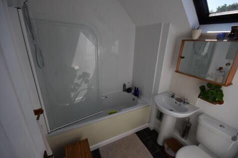 bafa2ba7-Bathroom