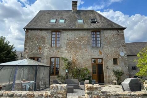 Property Image 1