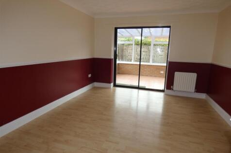 Amy Johnson Court, Mildenhall photo 4