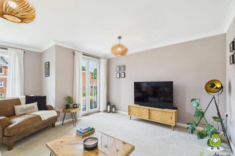 EweMove Basingstoke Estate Agents 21 Gaiger Avenue