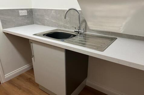 Utility (image 3)
