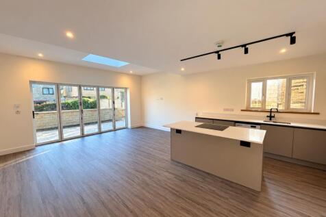 Kitchen Family Room