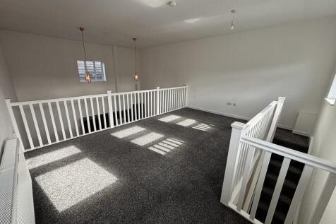 Station Road, Haydock, St. Helens photo 5