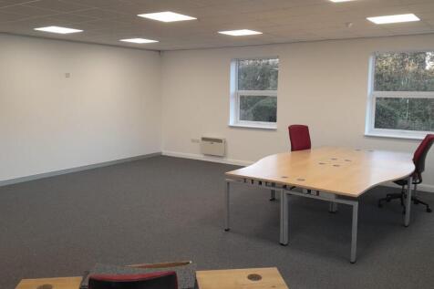 Commercial Property to rent Image 10